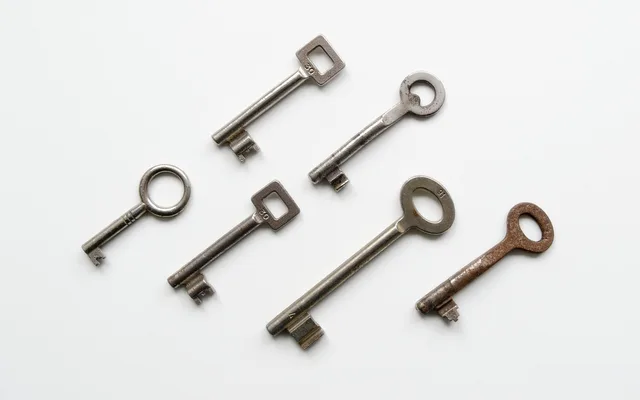 key, keys, lock, locked, metal, security, bart, blade, old, unlock, room key, rust, key, key, key, keys, keys, keys, keys, keys, metal, unlock, room key. How a locksmith business tracks cash flow week to week