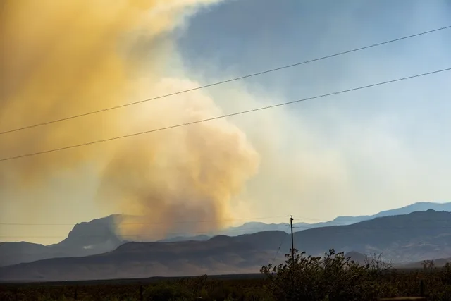 wildfire, wild, fire, mountains, desert, new mexico, plume, smoke, burning, nature, landscape, burned, environment, ash. Wildfire Season Locksmith Service Calls in the West: Smoke, Ash and Lock Damage